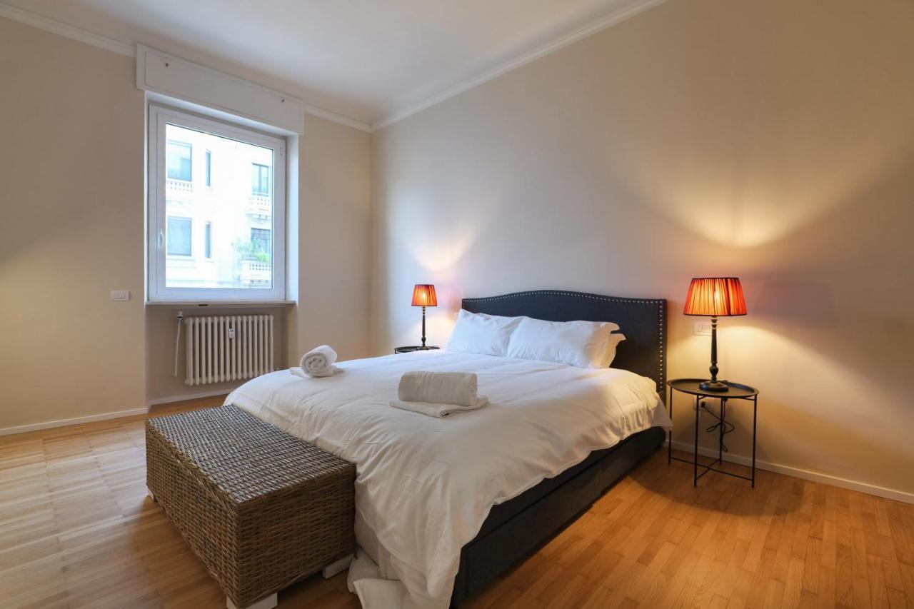 Luxury San Babila Apartment 米兰 外观 照片