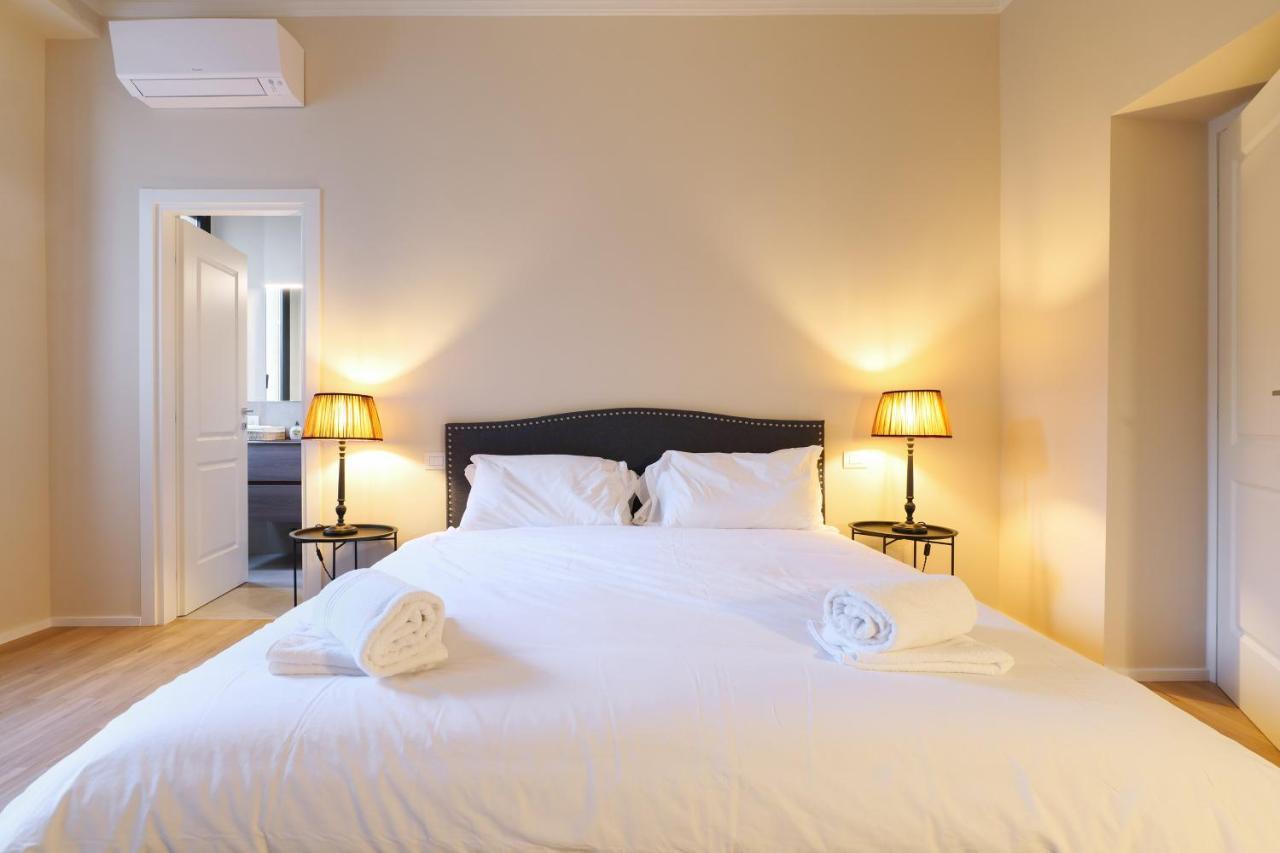 Luxury San Babila Apartment 米兰 外观 照片